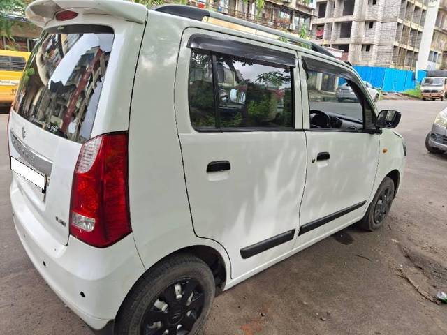 https://images10.gaadi.com/usedcar_image/4627596/original/processed_448c1f1a-00f8-4e03-a188-e8c262a787d9.jpg?imwidth=6400