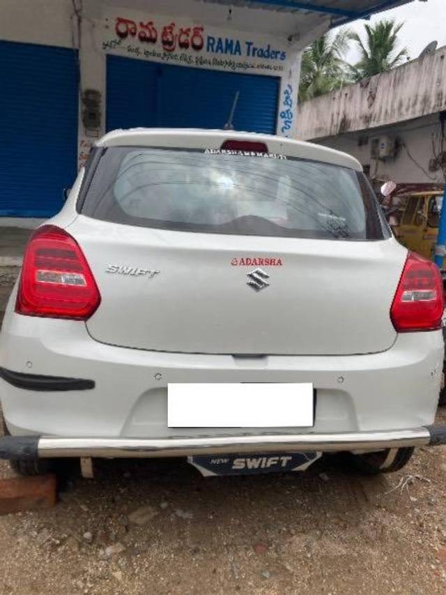 https://images10.gaadi.com/usedcar_image/4627611/original/processed_b85c15fe-b6b5-4ffd-ac6c-6b75893865a5.jpeg?imwidth=6401