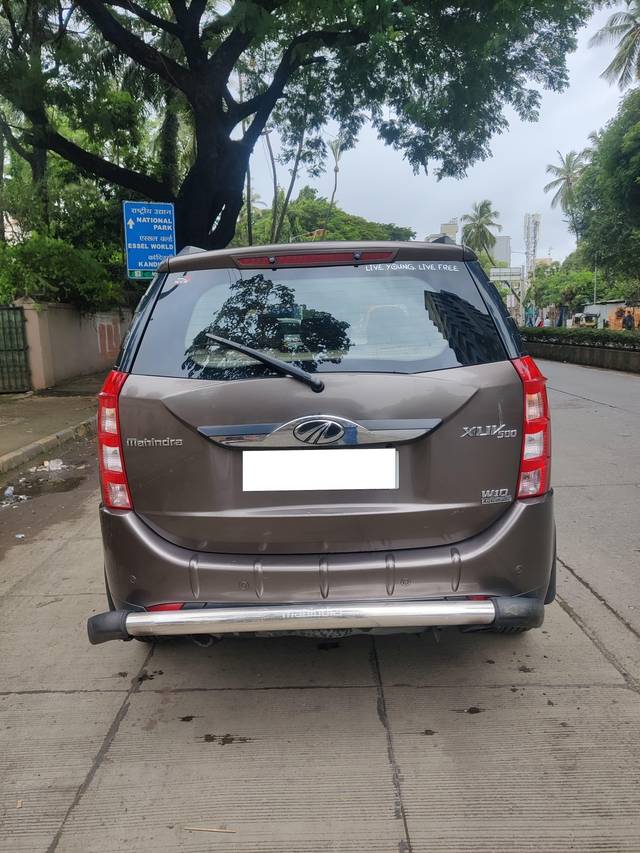 https://images10.gaadi.com/usedcar_image/4627625/original/processed_3fee984015277de787537a6abcd479b2.jpeg?imwidth=6401