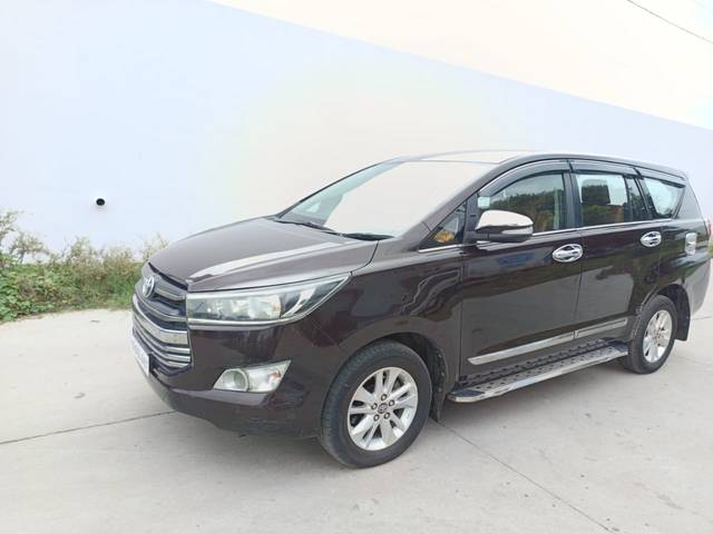 https://images10.gaadi.com/usedcar_image/4627642/original/d8476c46281800a5ceacd1698f00bf1e.jpg?imwidth=6400