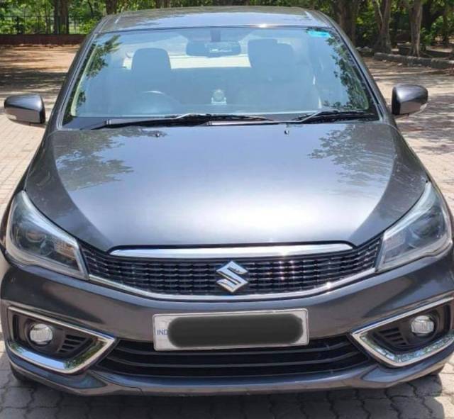 https://images10.gaadi.com/usedcar_image/4627643/original/processed_f7ef401d46593ed6f85281fe4f59dc64.jpg?imwidth=6401