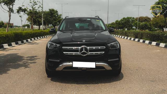 https://images10.gaadi.com/usedcar_image/4627649/original/processed_c06e8d627838495de2327b6ee806a890.jpg?imwidth=6401