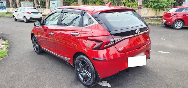 https://images10.gaadi.com/usedcar_image/4627682/original/processed_7797d58740f859abe389c48ef6e02885.jpg?imwidth=6402