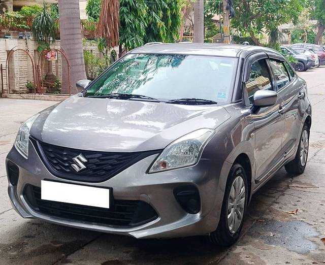 https://images10.gaadi.com/usedcar_image/4627690/original/processed_5aa285d0539147bab645b77b5f3f8039.jpg?imwidth=6402