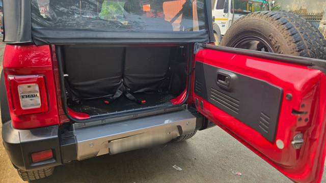 https://images10.gaadi.com/usedcar_image/4627691/original/3e641bcf62056fa89630efc0081da1b2.jpg?imwidth=6402