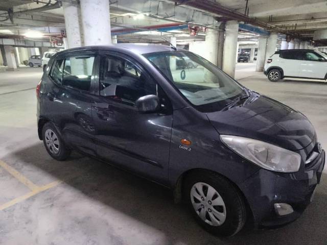 https://images10.gaadi.com/usedcar_image/4627696/original/processed_b025c049-173d-4bb9-b268-da2f1a202dca.jpg?imwidth=6400