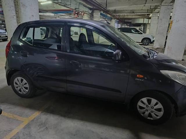 https://images10.gaadi.com/usedcar_image/4627696/original/processed_b2701ed5-e134-4423-a85e-cd325f8f3aa7.jpg?imwidth=6401