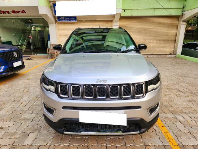 https://images10.gaadi.com/usedcar_image/4627714/original/processed_d091fc4fb997ad53b4d027e17d953ad3.jpg?imwidth=6400