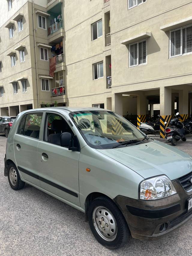 https://images10.gaadi.com/usedcar_image/4627717/original/46bf5581ef2c27297b1b611471adc41f.jpg?imwidth=6400