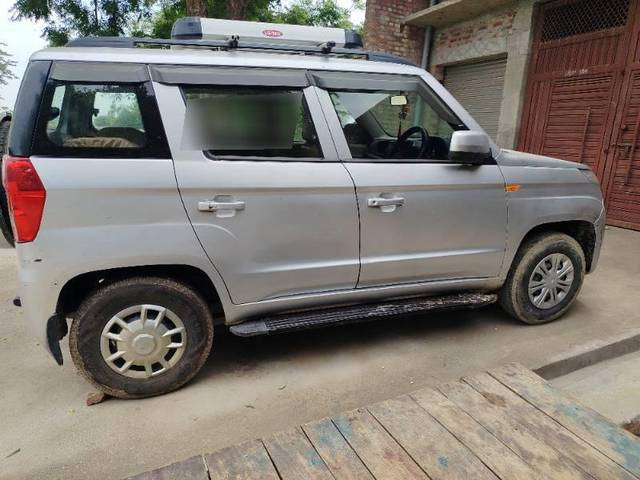 https://images10.gaadi.com/usedcar_image/4627725/original/processed_fab118aa-5151-4ff4-8ce8-15bf9ea0b998.jpg?imwidth=6400