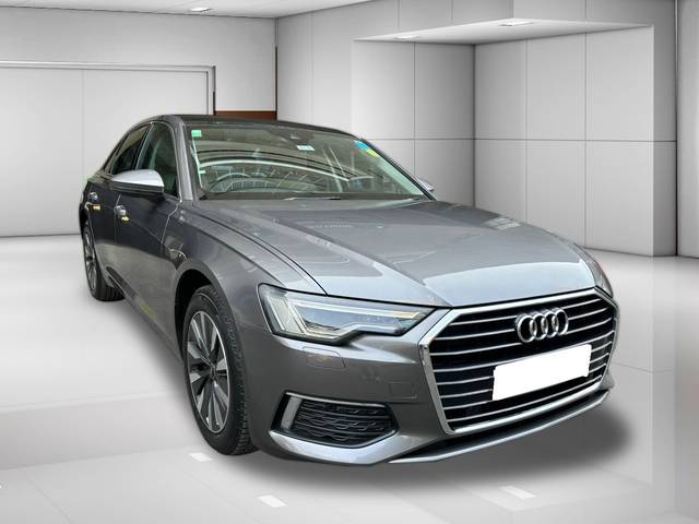 https://images10.gaadi.com/usedcar_image/4627727/original/23294dd35c29573482a175ca9ed29428.jpg?imwidth=6400