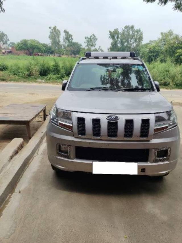 https://images10.gaadi.com/usedcar_image/4627731/original/processed_3ecafed8-1d60-4752-a70a-47a3f4a6b8b6.jpg?imwidth=6400