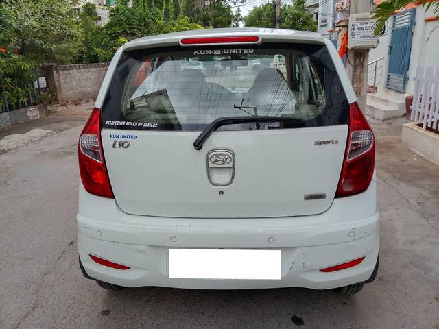 https://images10.gaadi.com/usedcar_image/4627753/original/processed_eb8632173638709d8b9fbb3e5f9c3d27.jpg?imwidth=6401