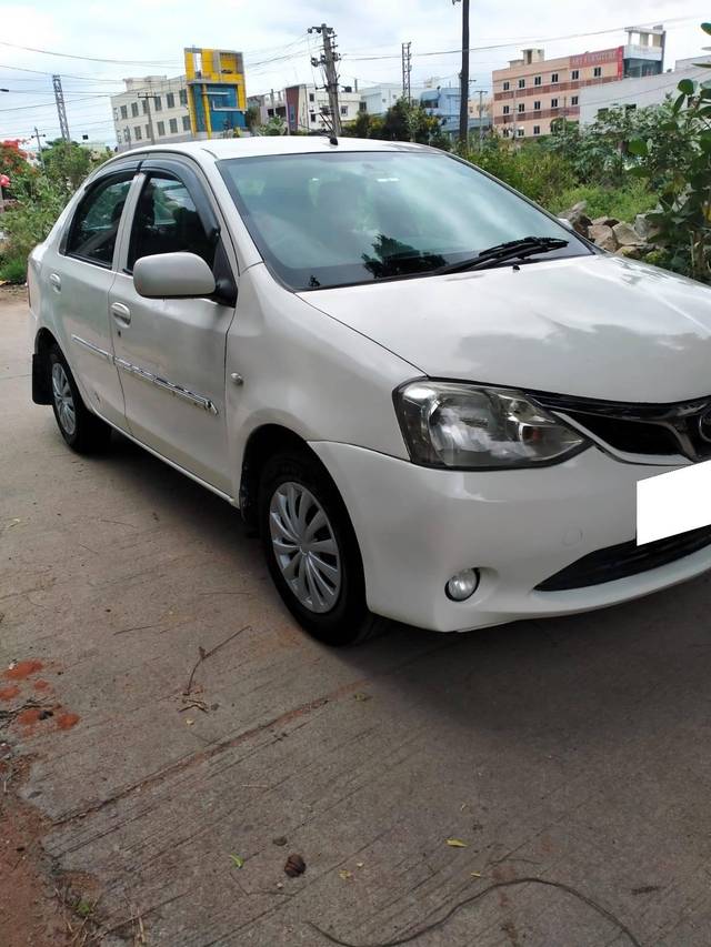 https://images10.gaadi.com/usedcar_image/4627762/original/processed_6a8b5910-ff9f-40a4-a876-10c2fe4aecae.jpg?imwidth=6400