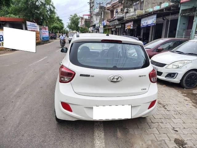 https://images10.gaadi.com/usedcar_image/4627779/original/processed_2e4fb371-6b35-4ab1-9a2e-8b674e40b8d2.jpg?imwidth=6400