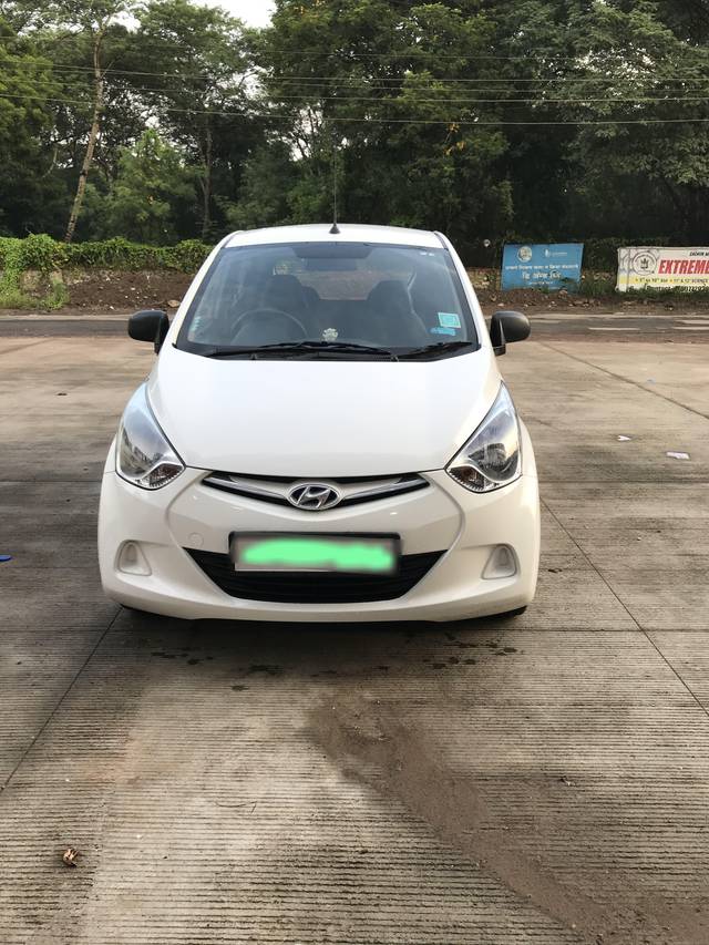https://images10.gaadi.com/usedcar_image/4627792/original/processed_ae68a302-7411-49b5-b5a0-fb264b9e4e2b.jpg?imwidth=6401