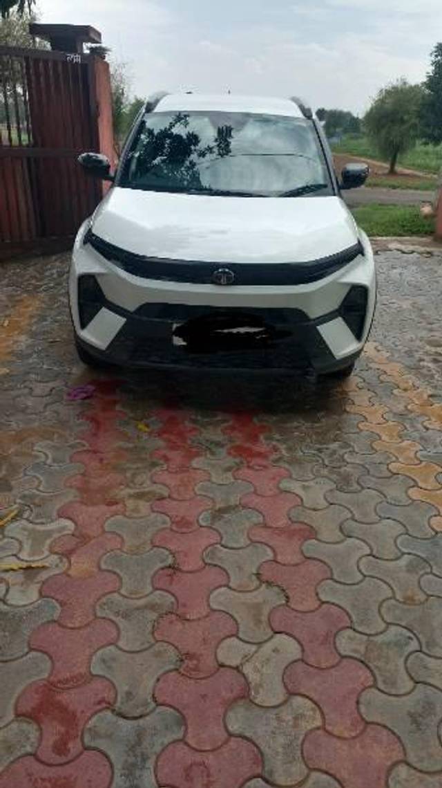 https://images10.gaadi.com/usedcar_image/4627825/original/processed_76543eef-ae92-4d10-83ef-4a921134103e.jpg?imwidth=6402