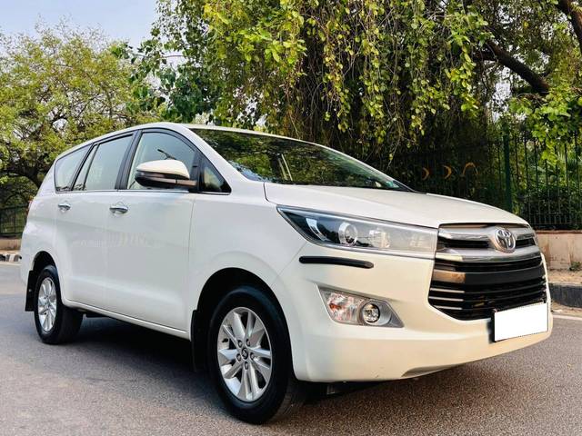 https://images10.gaadi.com/usedcar_image/4627831/original/processed_b0761f7224e1247f3364e53521f8b0a0.jpg?imwidth=6400