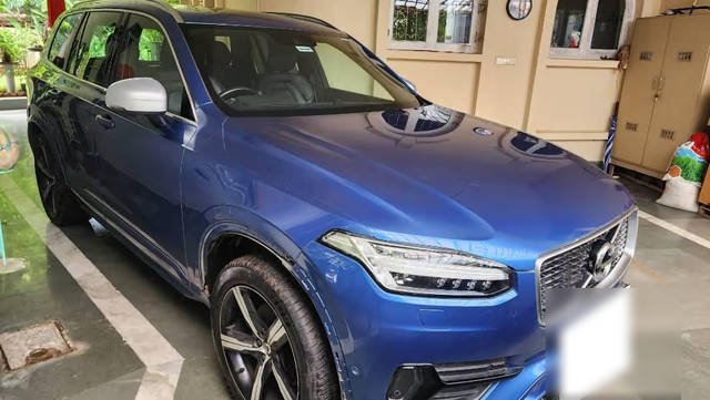 https://images10.gaadi.com/usedcar_image/4627849/original/000472a9-ee29-49d2-8951-0dcabdb9881c.png?imwidth=6400