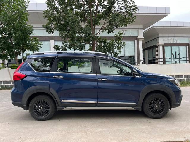 https://images10.gaadi.com/usedcar_image/4627881/original/4b87d42dc85b4c77089b226f4c0dd268.jpg?imwidth=6401