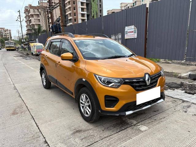 https://images10.gaadi.com/usedcar_image/4627882/original/processed_bc609f15-38c3-4984-86b7-0d2d5a8580e8.jpg?imwidth=6400