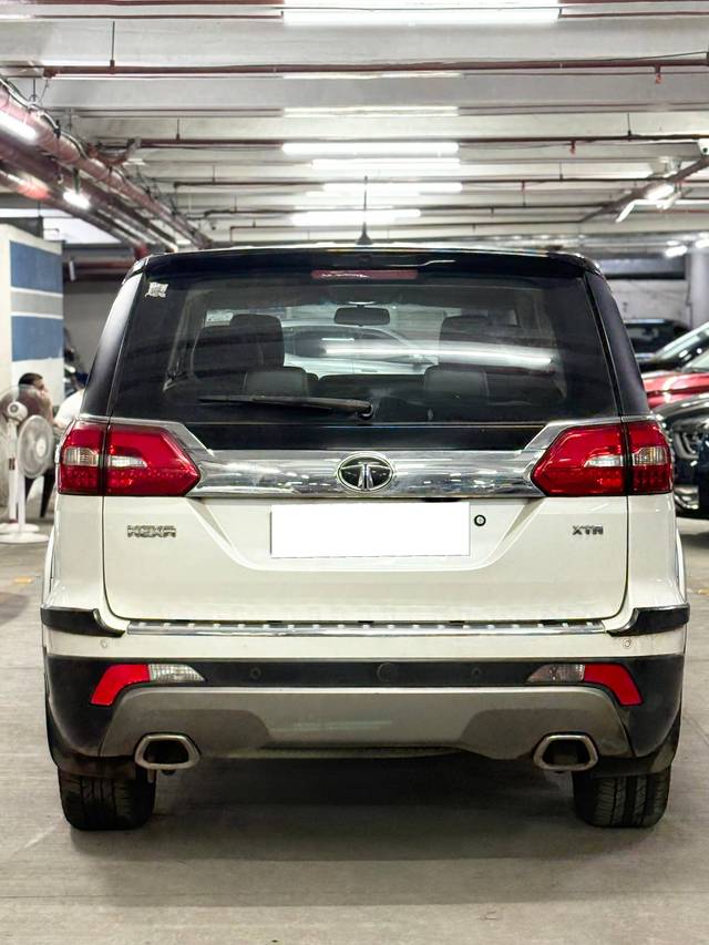 https://images10.gaadi.com/usedcar_image/4627946/original/processed_5abc9dabfdc0a56bc95826b811a6c978.jpg?imwidth=6401