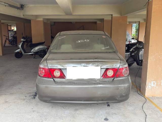 https://images10.gaadi.com/usedcar_image/4627950/original/processed_a3d29ab2-43ff-4ebf-8226-f47a81080695.jpg?imwidth=6401