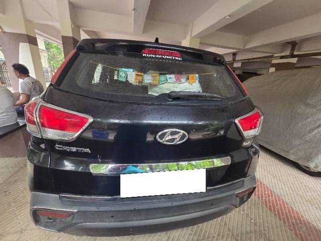 https://images10.gaadi.com/usedcar_image/4627969/original/processed_608aa1dc-4fe0-49d6-bd06-361f9ccb66b4.jpg?imwidth=6401