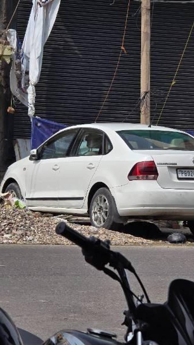 https://images10.gaadi.com/usedcar_image/4627988/original/processed_processed_68fbba35-c0ca-446b-8d5d-d69847da9c51.jpg?imwidth=6400