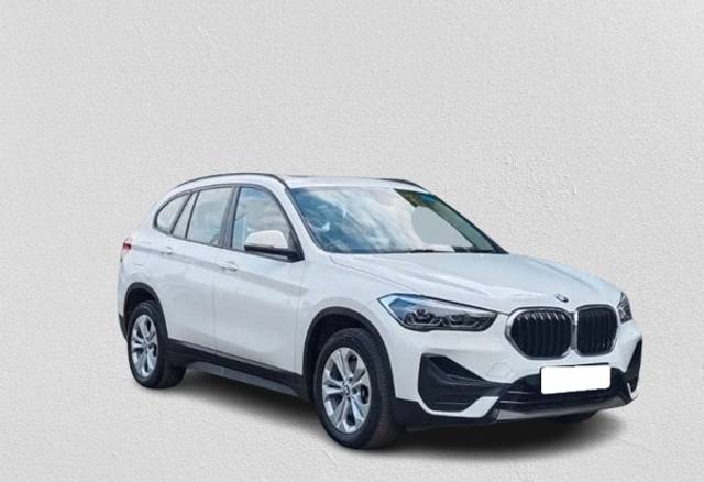 https://images10.gaadi.com/usedcar_image/4627990/original/812f0fabfa7e73331040b71e6763c126.jpg?imwidth=6400