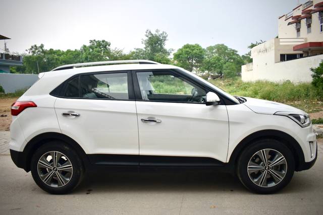 https://images10.gaadi.com/usedcar_image/4627991/original/3f1df2a32ba7d2929c20fe88c36333bf.jpg?imwidth=6401