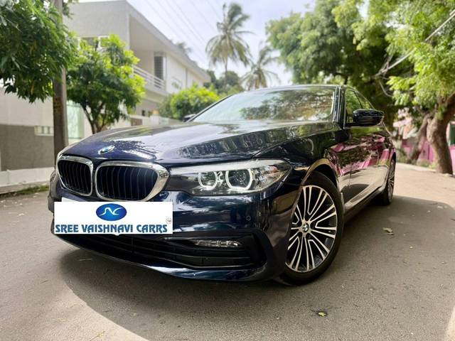 https://images10.gaadi.com/usedcar_image/4628004/original/processed_a078e2b1fe68355703301153524fee92.jpg?imwidth=6400
