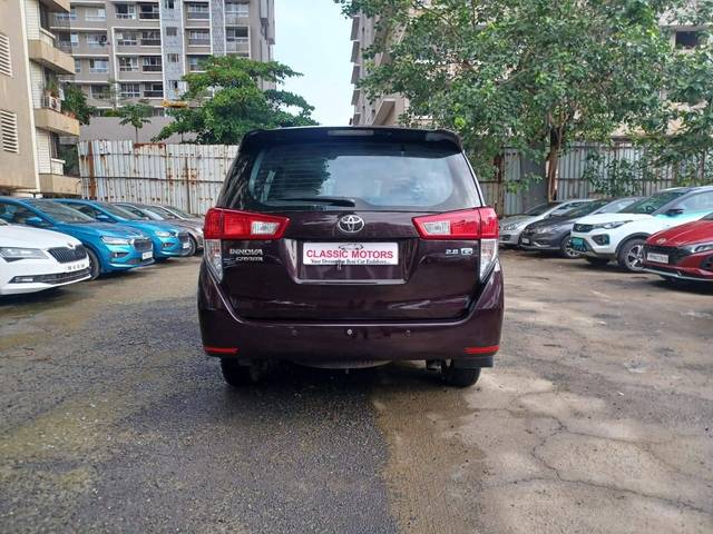 https://images10.gaadi.com/usedcar_image/4628012/original/processed_fdd5e35ec0f0c72c710a2cb6f6cf25ca.jpeg?imwidth=6401
