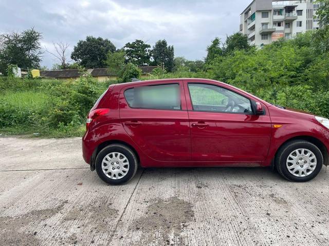 https://images10.gaadi.com/usedcar_image/4628013/original/processed_38b97169eb6edbe2b91269d3937a36b4.jpg?imwidth=6401