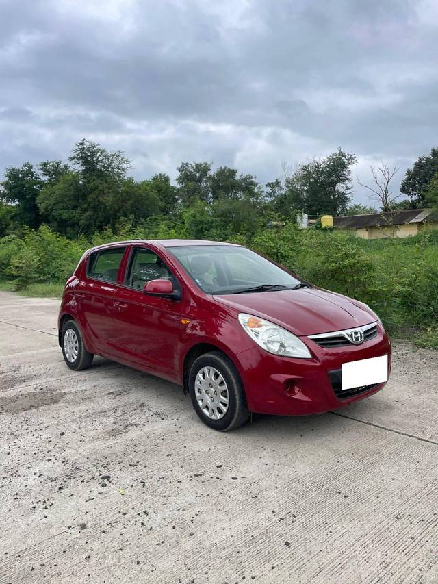 https://images10.gaadi.com/usedcar_image/4628013/original/processed_d0ed9783ddcd6cb97a9003743879756e.jpg?imwidth=6400