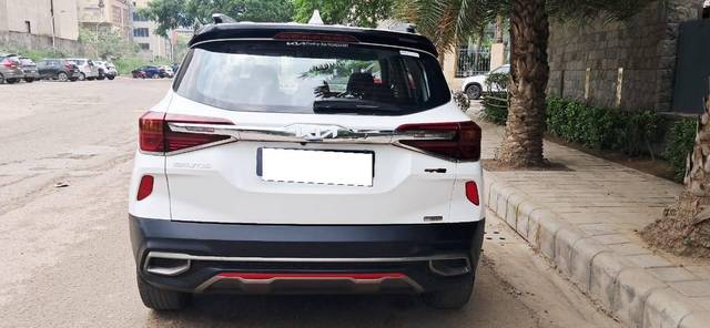 https://images10.gaadi.com/usedcar_image/4628018/original/processed_cc87547e87589a4ce22905daedb64985.jpg?imwidth=6402