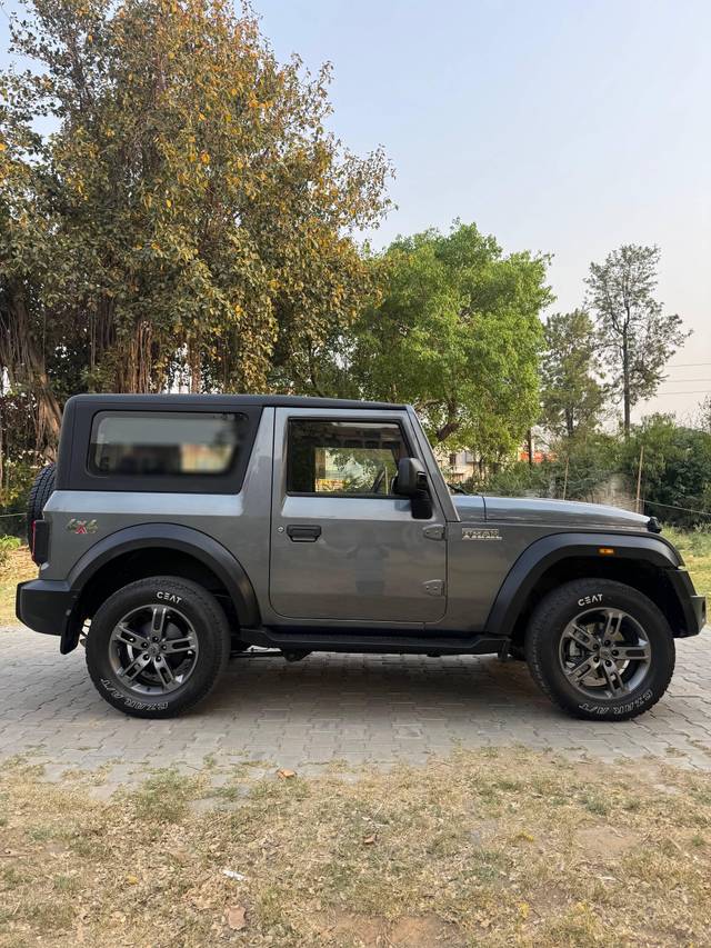 https://images10.gaadi.com/usedcar_image/4628022/original/processed_7b74df57-231f-403b-b26b-a6061e36d1ab.jpg?imwidth=6401