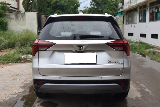 https://images10.gaadi.com/usedcar_image/4628023/original/processed_abb3f2002271ea3effa497fec02f7586.jpg?imwidth=6402