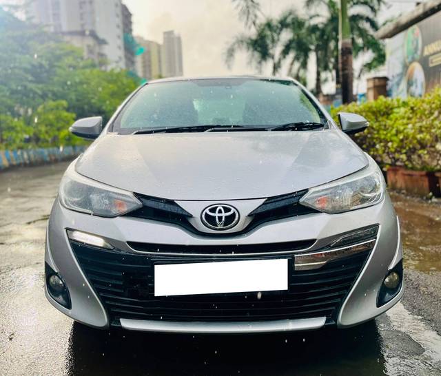 https://images10.gaadi.com/usedcar_image/4628031/original/processed_63e1e8bd-71c6-45ff-8d08-44878e941168.jpg?imwidth=6400