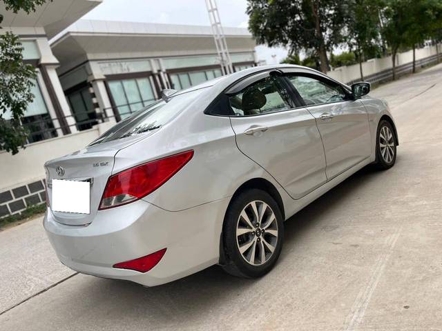 https://images10.gaadi.com/usedcar_image/4628039/original/processed_3e55f17b7e719cfc9c5186309aed3f44.jpg?imwidth=6402