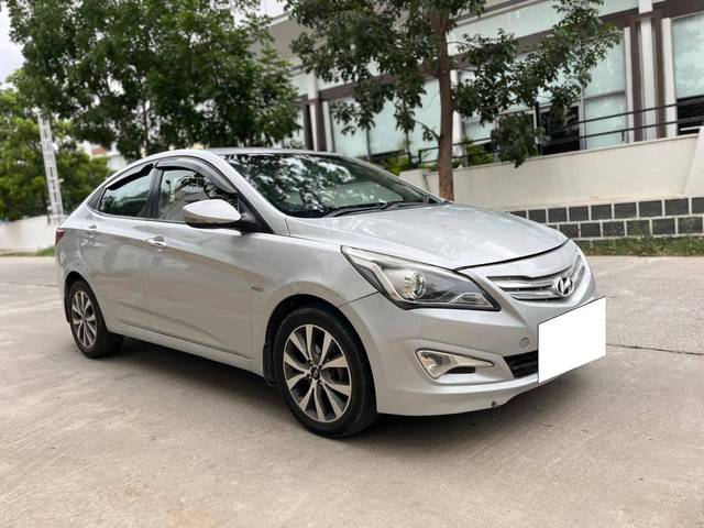 https://images10.gaadi.com/usedcar_image/4628039/original/processed_6bee4e144bc335ec6c9adb2aa53a999b.jpg?imwidth=6400