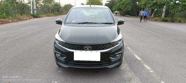 https://images10.gaadi.com/usedcar_image/4628058/original/processed_e1f2afedc0c8567308d32d934a4225fd.jpg?imwidth=6400