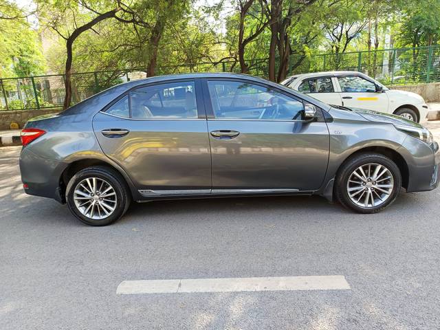 https://images10.gaadi.com/usedcar_image/4628139/original/processed_103b859c70d523f16094d36d59e70238.jpg?imwidth=6401