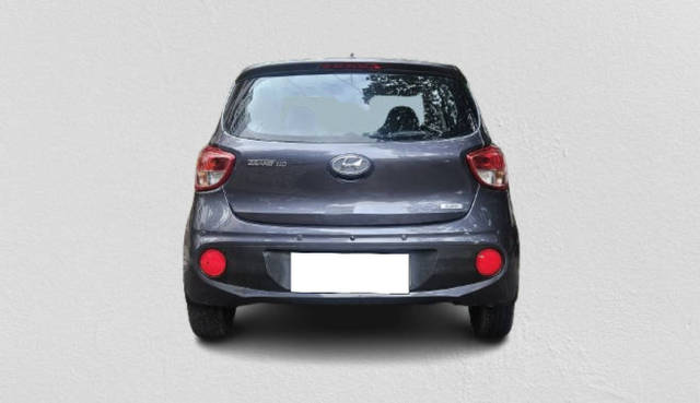 https://images10.gaadi.com/usedcar_image/4628158/original/processed_a1c5fa259bd5cd1d18b1a1cb19da1b82.png?imwidth=6401
