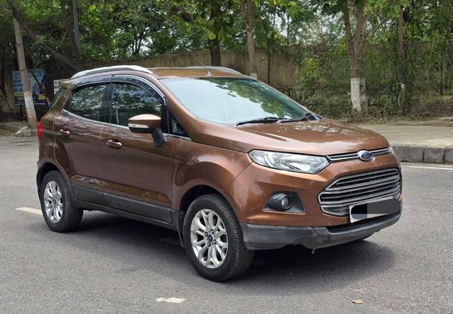 https://images10.gaadi.com/usedcar_image/4628180/original/processed_775c62dd9f9105d78c4804d21e1bf4e0.jpg?imwidth=6400