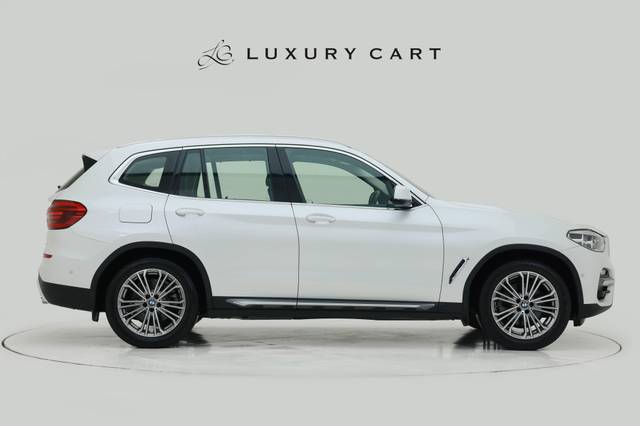 https://images10.gaadi.com/usedcar_image/4628182/original/processed_894936f8a944d350b9a000abae5626bc.jpg?imwidth=6401