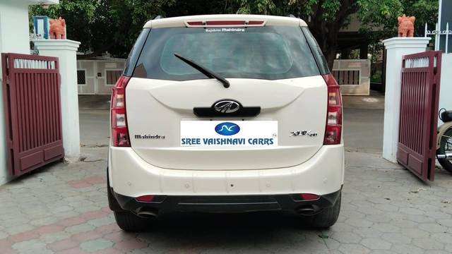 https://images10.gaadi.com/usedcar_image/4628184/original/processed_43b3b21f49624e7e7cdadc20fca52ef5.jpg?imwidth=6402
