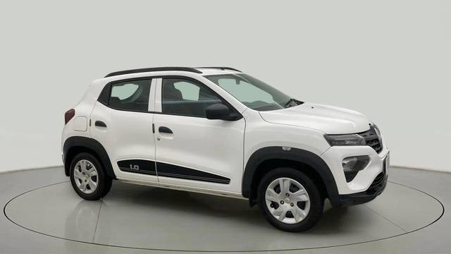https://images10.gaadi.com/usedcar_image/4628187/original/4eb9e71eed56c0fda14c4997cd9231ee.jpg?imwidth=6400