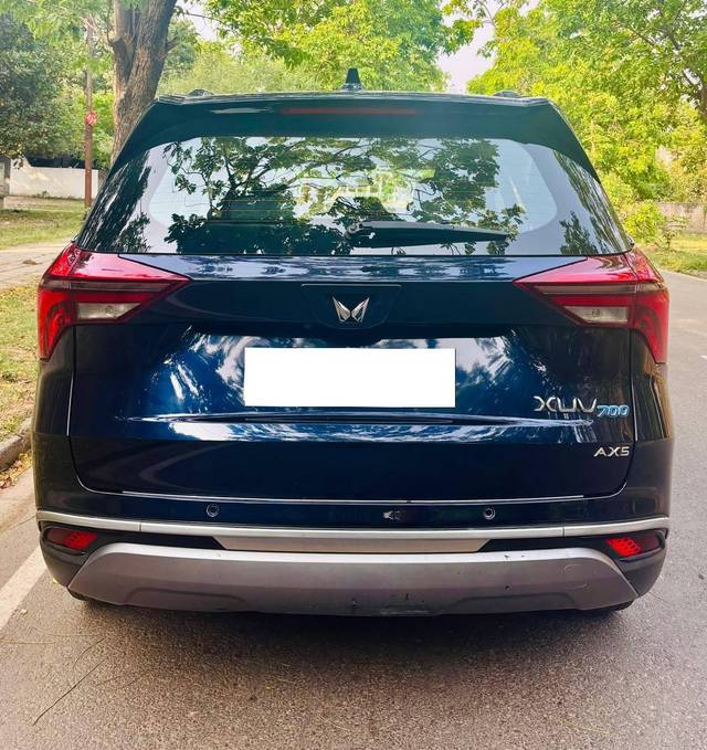 https://images10.gaadi.com/usedcar_image/4628194/original/processed_64606928-a005-4872-8122-08145a82e483.jpg?imwidth=6402