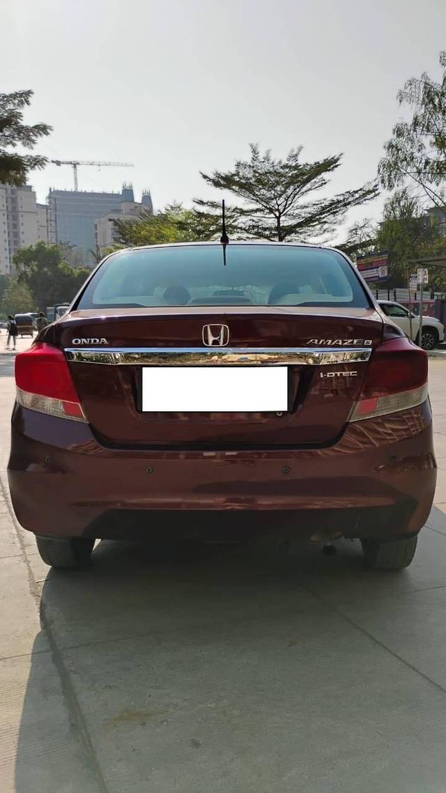 https://images10.gaadi.com/usedcar_image/4628212/original/processed_90079426-d60f-45c3-81e1-445bc3001cca.jpg?imwidth=6401
